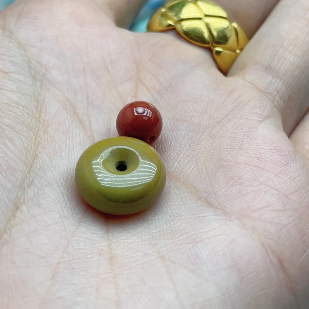 南红玛瑙未镶嵌珠宝奇石