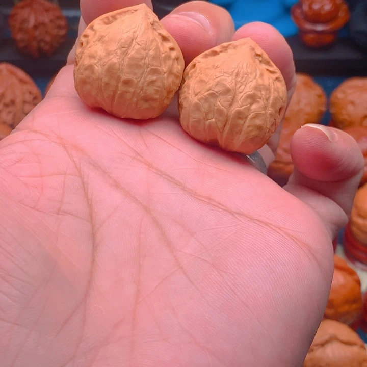 桃核把件野生小手捻