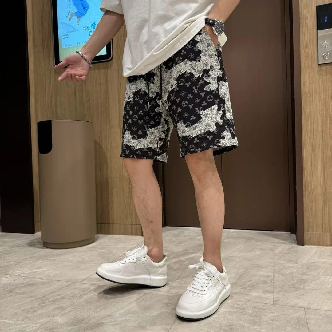 新款短裤男宽松薄款花裤直筒爆款潮牌休闲沙滩裤日系轻奢短裤男