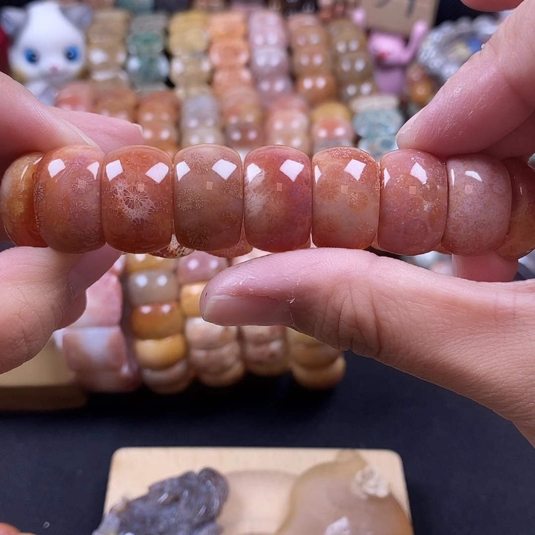 硅化珊瑚（珊瑚玉）未镶嵌手牌 紫红 57