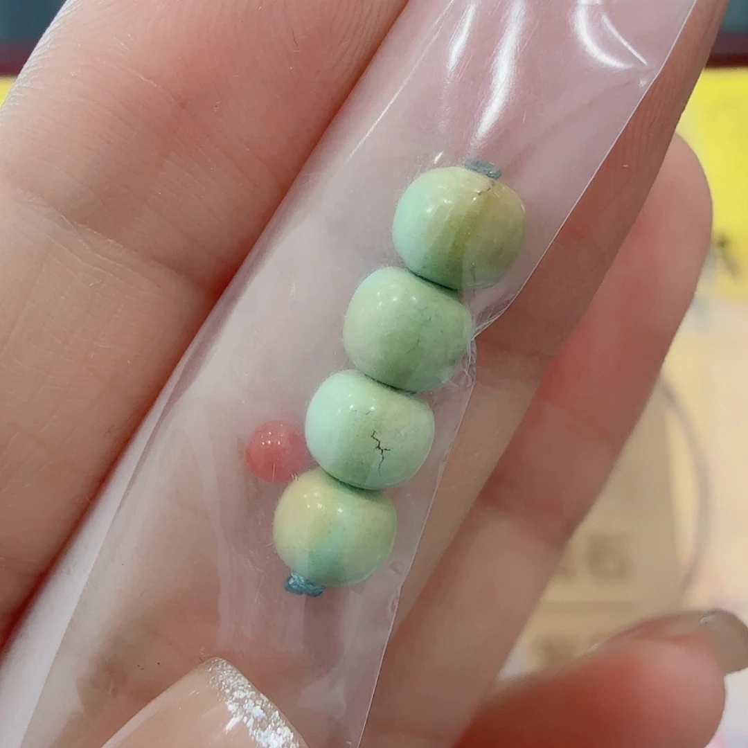 未镶嵌南红玛瑙珠宝奇石