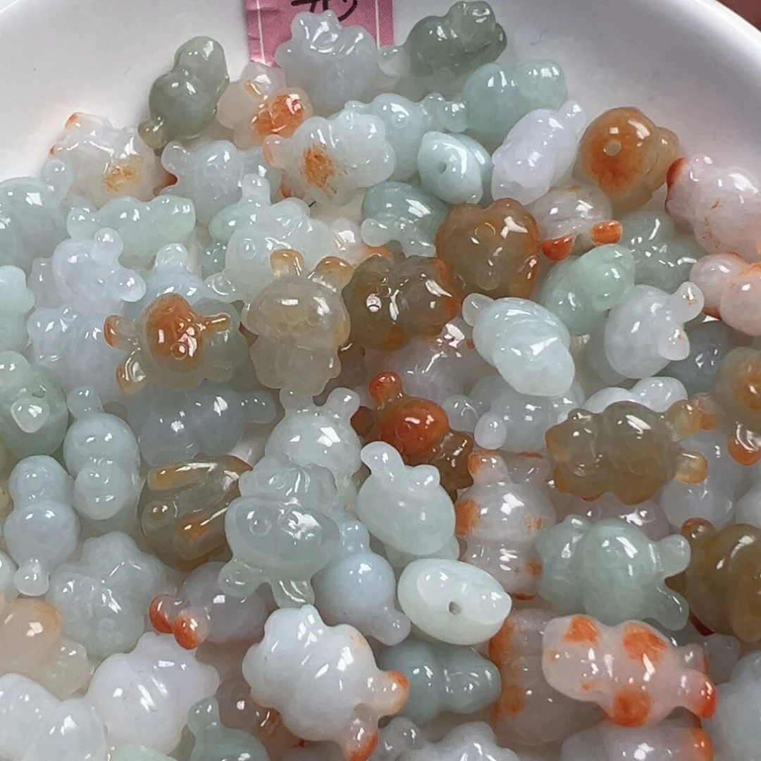 翡翠散珠翡翠兔子一个可挑