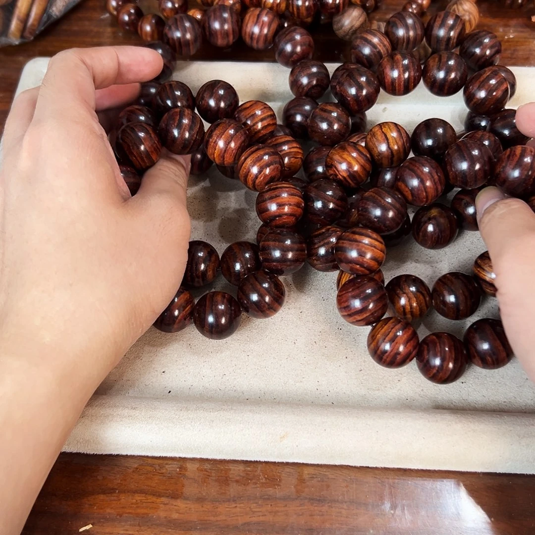 黄花梨/降香黄檀手串/手链20mm大黑线圆珠