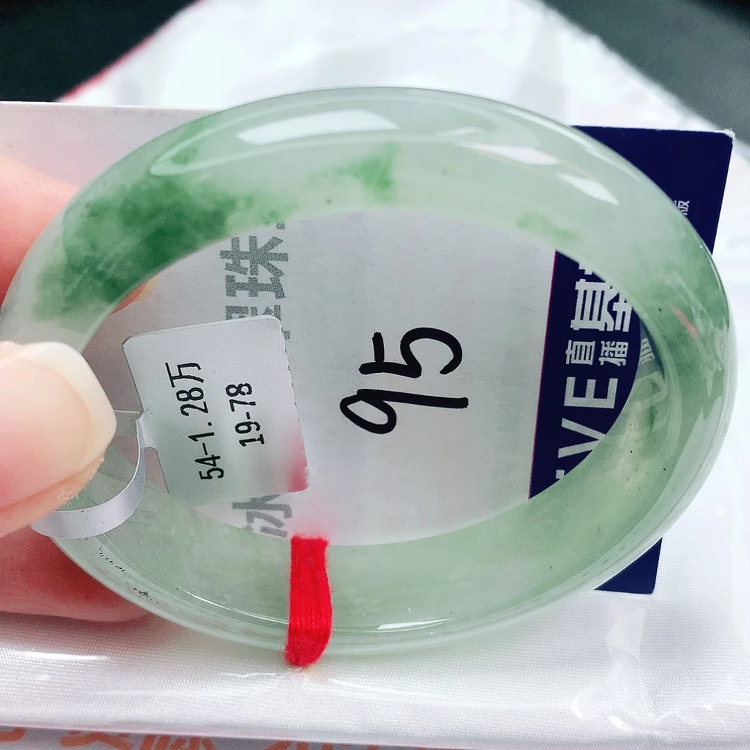 翡翠未镶嵌手镯缅甸天然A货翡翠手镯