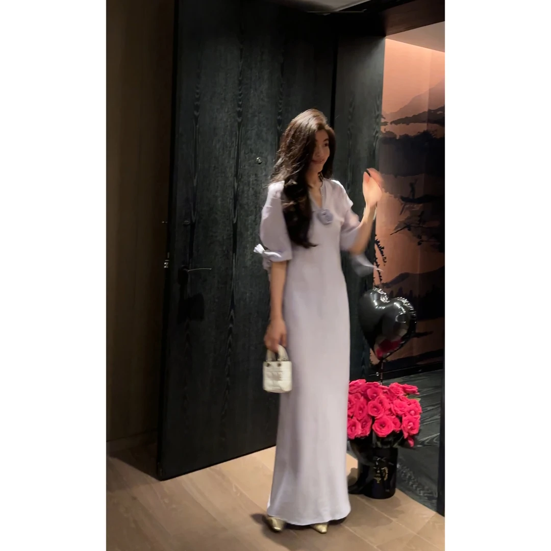 【N·COU】25夏新款【婷婷玉立】高级感立体花V领连衣裙DY228