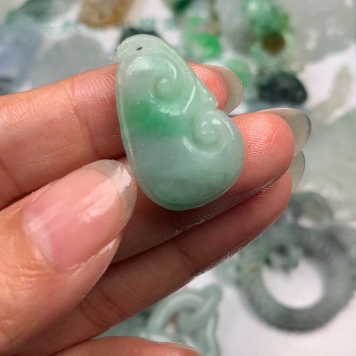 未镶嵌定制翡翠翡翠