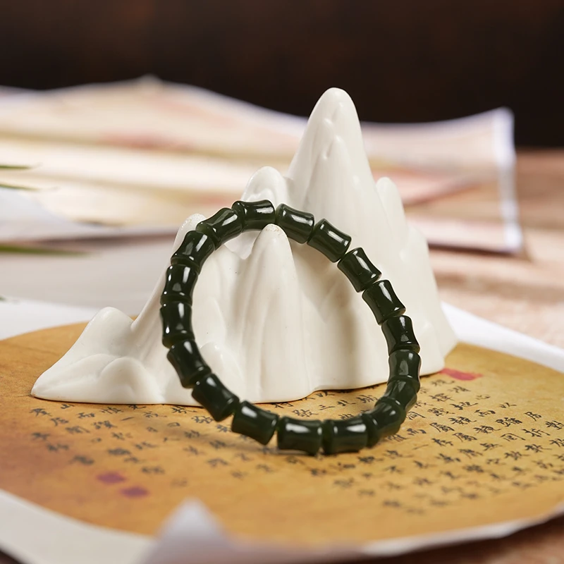 【鑫浩矿业】新疆和田玉沙枣青蓝调竹节卡8手串一条 单圈女士百搭