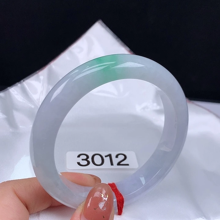 【闪购商品】翡翠手镯未镶嵌57圈