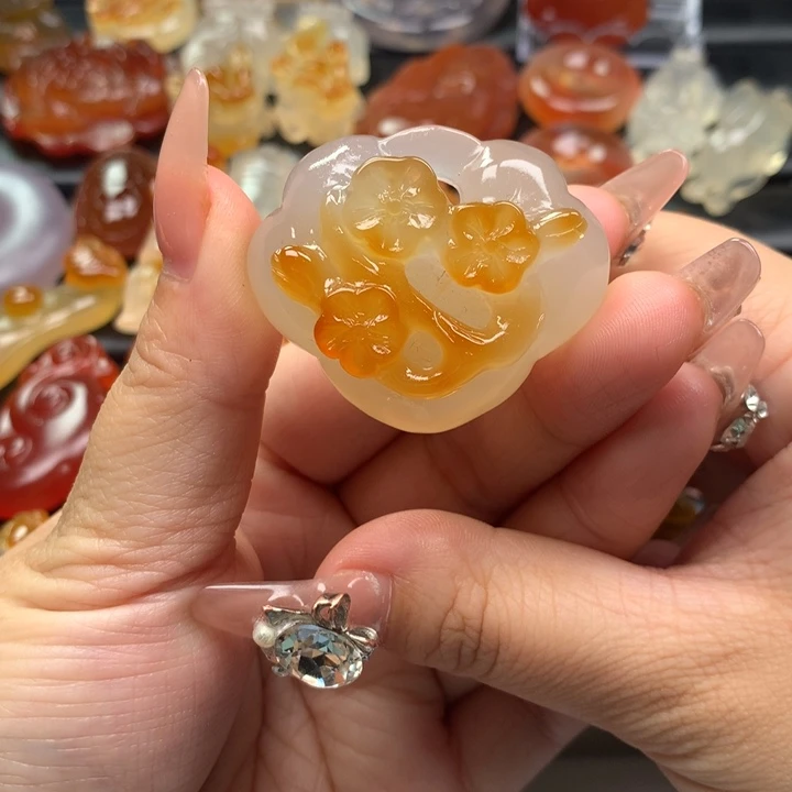 玛瑙/玉髓颈饰未镶嵌