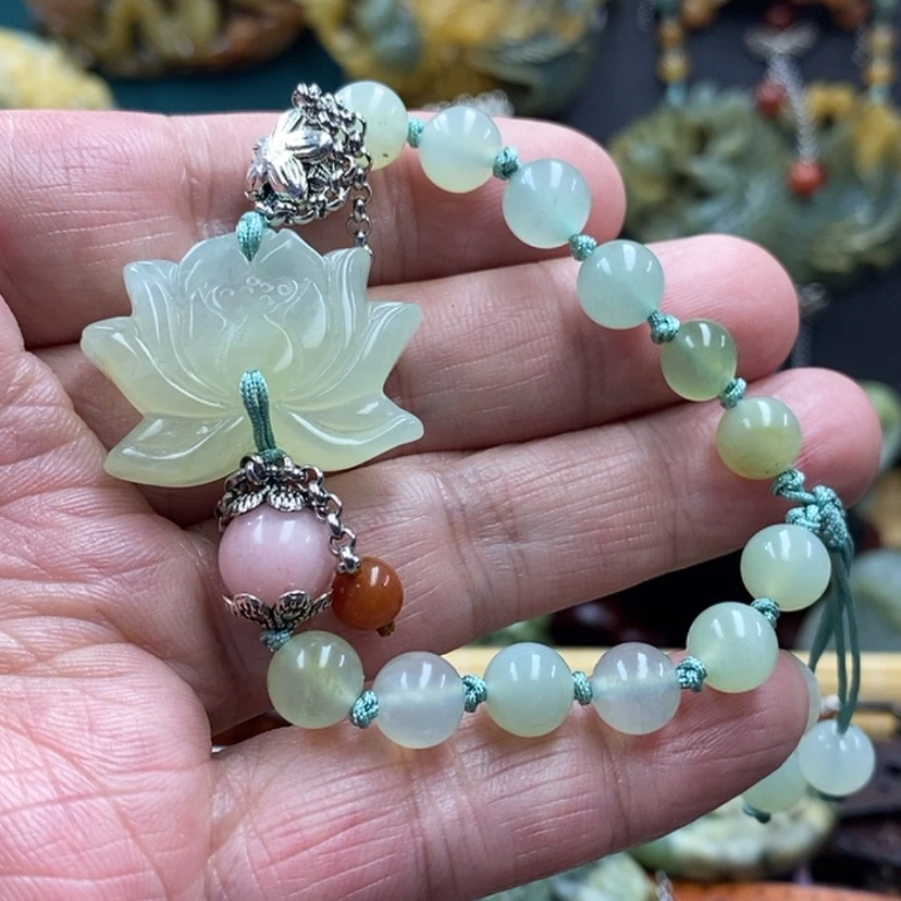 【闪购商品】蛇纹石玉未镶嵌手牌