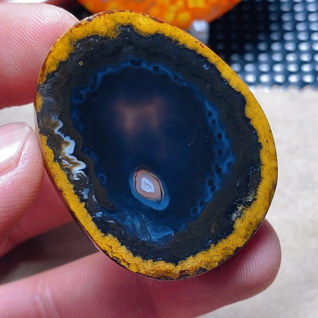 玛瑙/玉髓颈饰未镶嵌风****寒