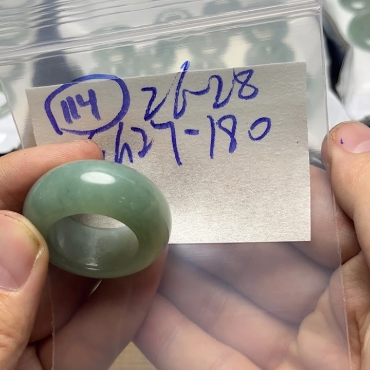 定制翡翠未镶嵌明天