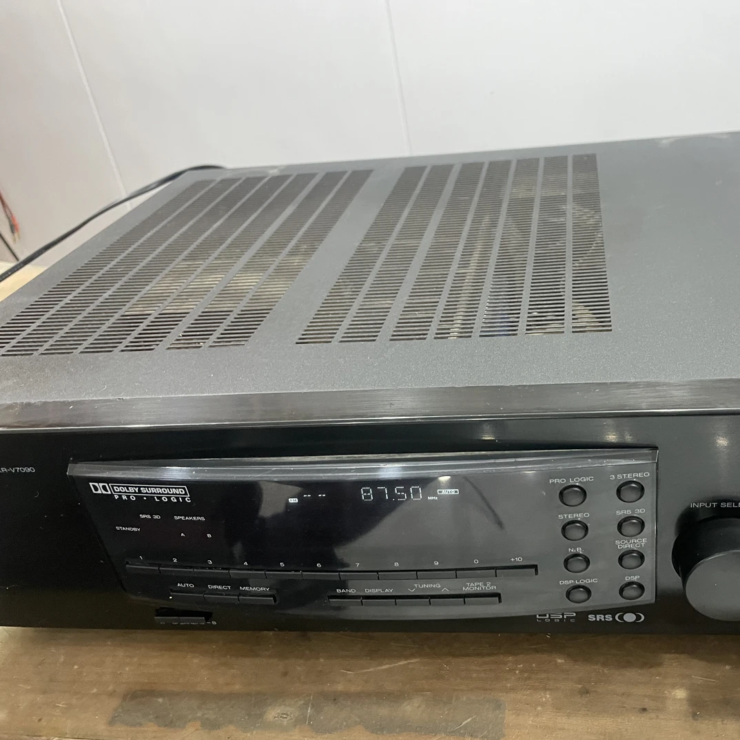 J7090功放机，运费自理，不支持七天无理由退换货
