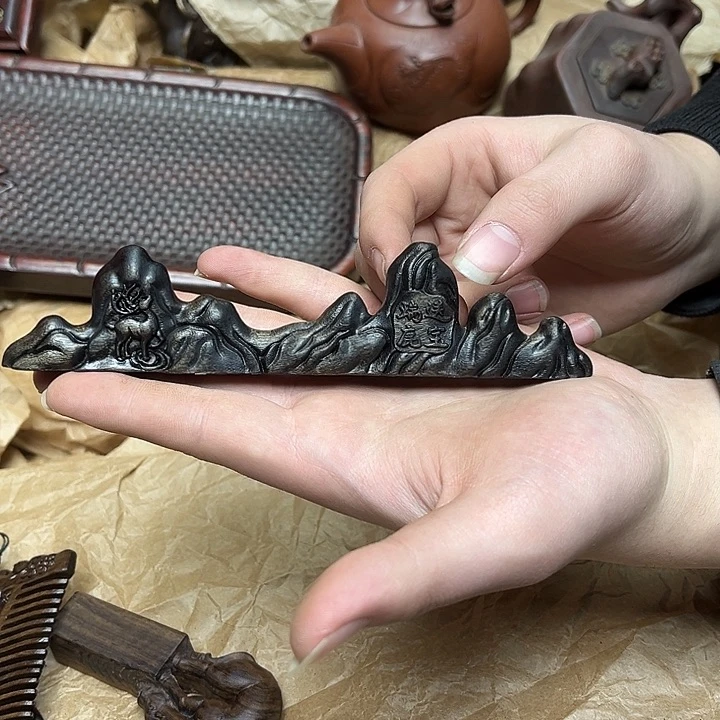 大叶紫檀（黑酸枝木类）