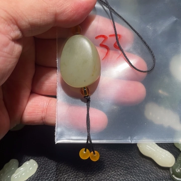 未镶嵌和田玉笔搁
