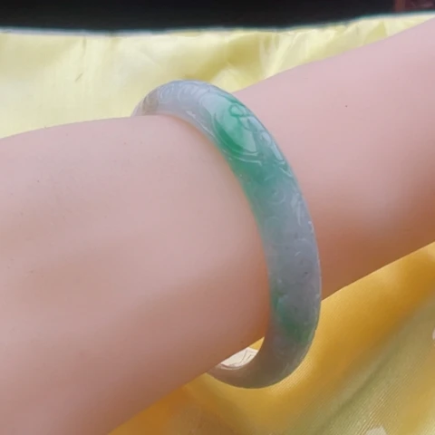 翡翠手镯未镶嵌正54.7(48小时鉴赏期手工雕花)