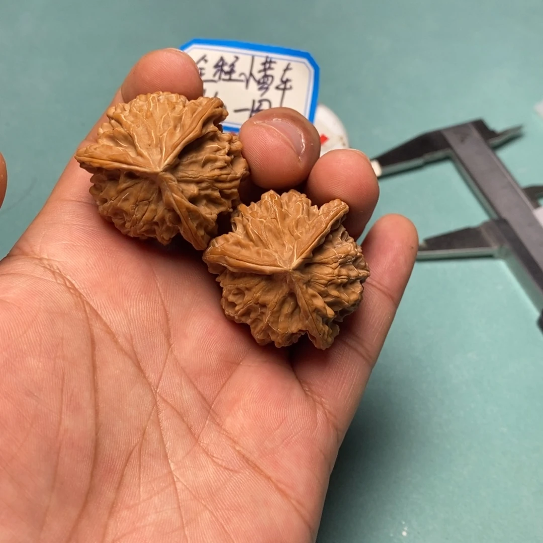 鴻***運吊坠文玩核桃文玩核桃
