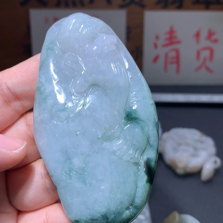 翡翠未镶嵌颈饰保真天然A货翡翠
