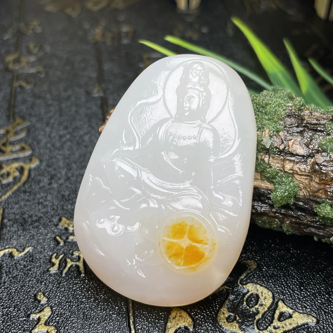 新疆和田玉观音吊坠红皮独籽羊脂精品挂件莲蓬