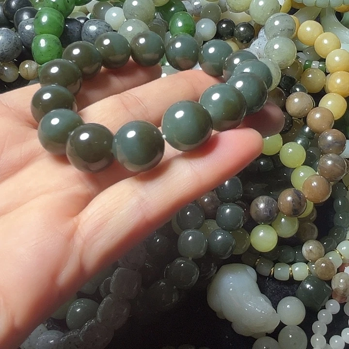 和田玉未镶嵌手串14