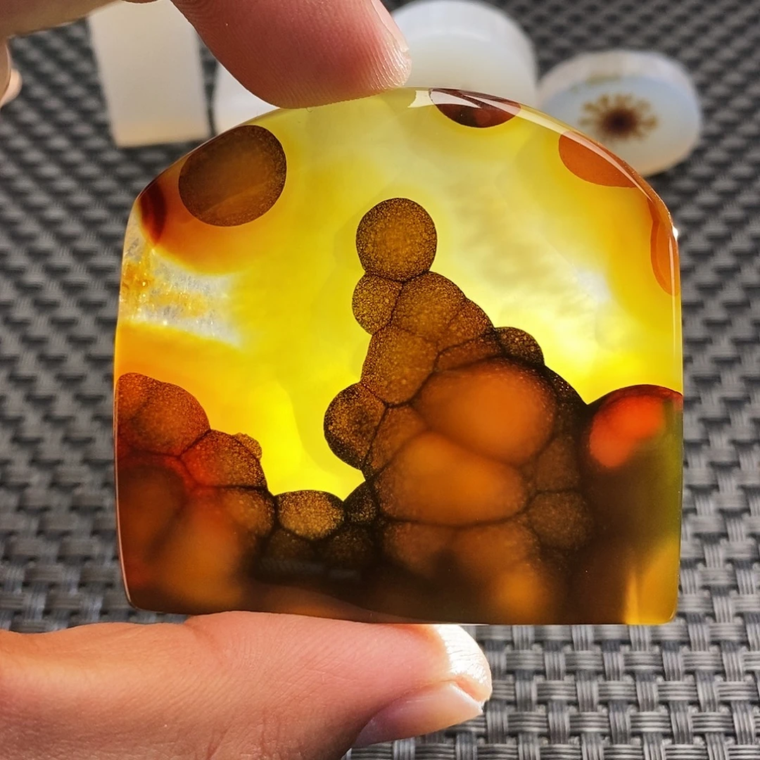 制****玛瑙/玉髓未镶嵌吊坠(不含链)