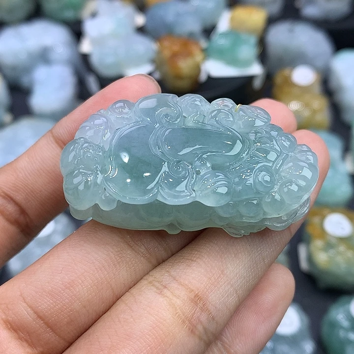 翡翠未镶嵌颈饰天然缅甸翡翠