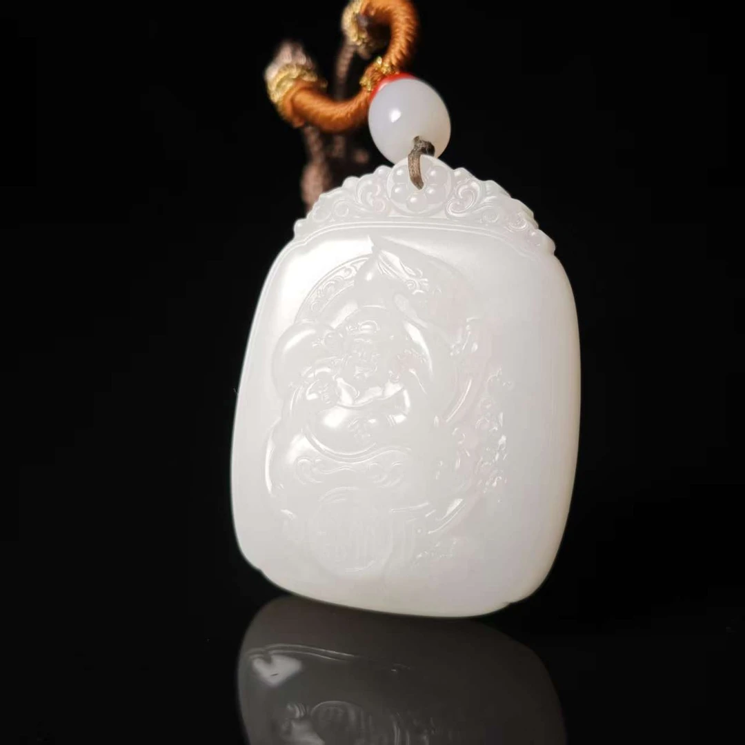 lot7092 吉星高照 和田玉白玉 44.5*34.5*13.2mm 42.3g