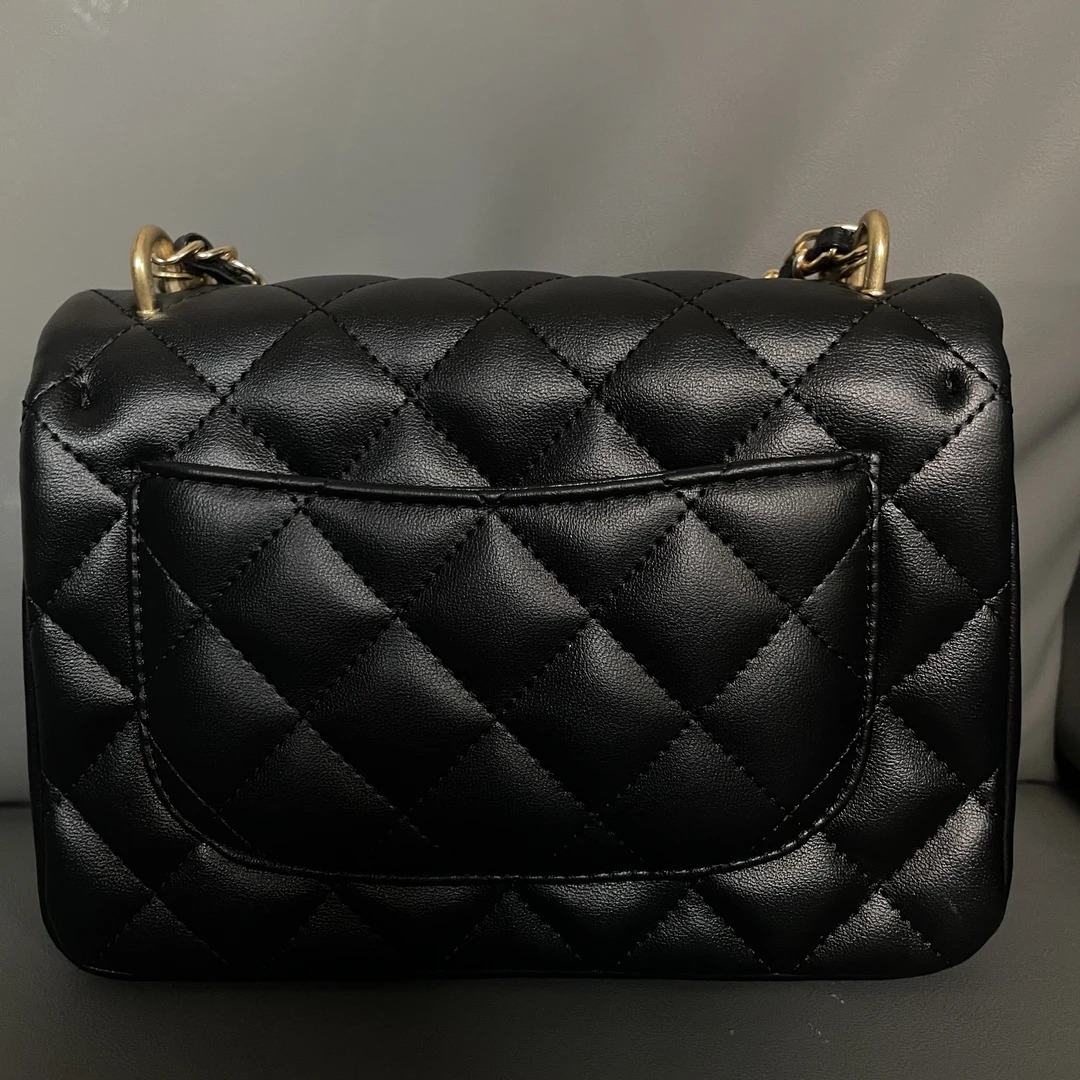 潮流真皮女包小斜挎包 10700 黑色