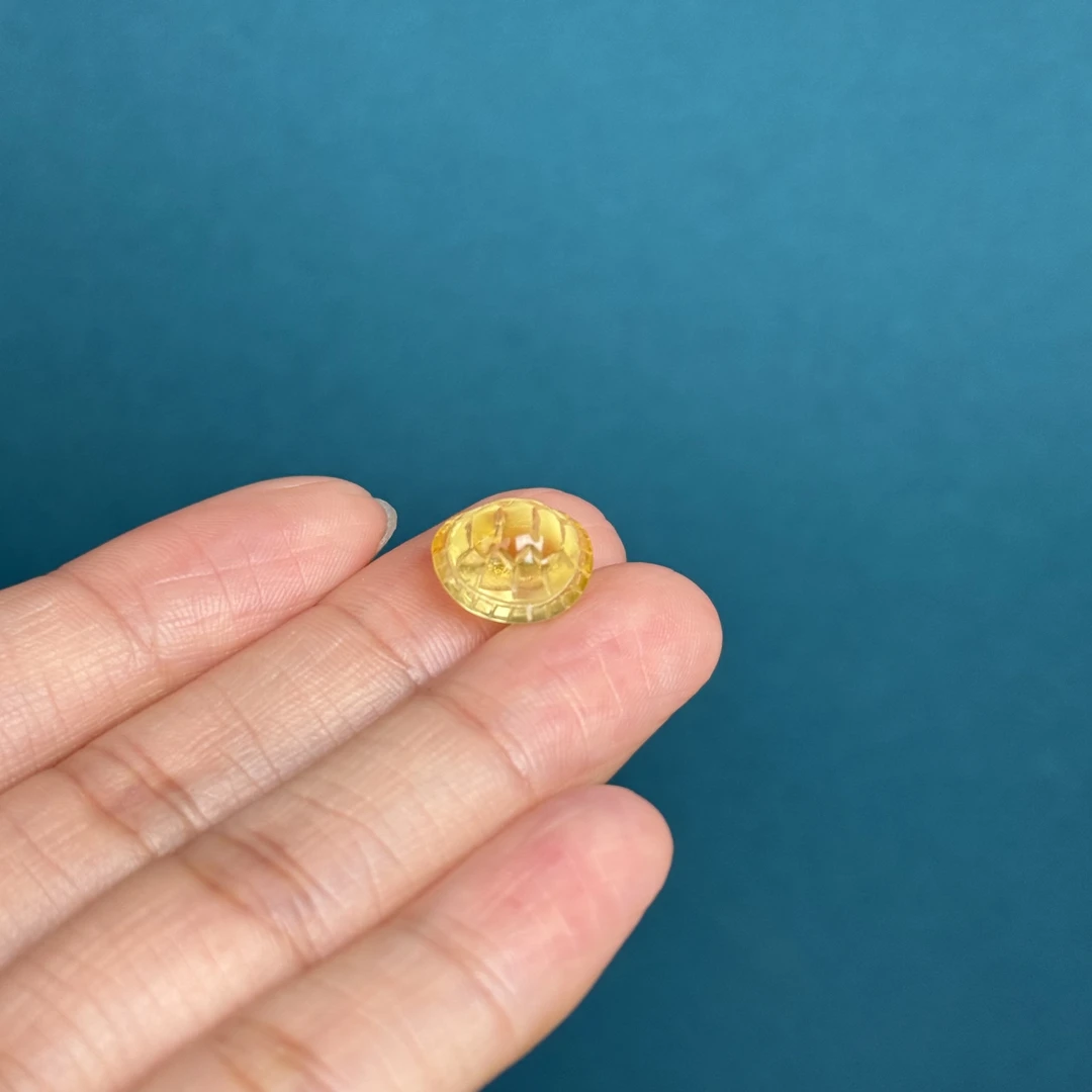 K2116天然原矿蜜蜡 富甲10*11*8mm支持复检假一罚十