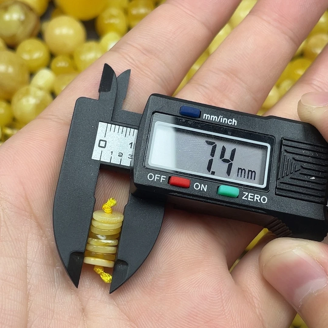 未镶嵌蜜蜡珠宝奇石