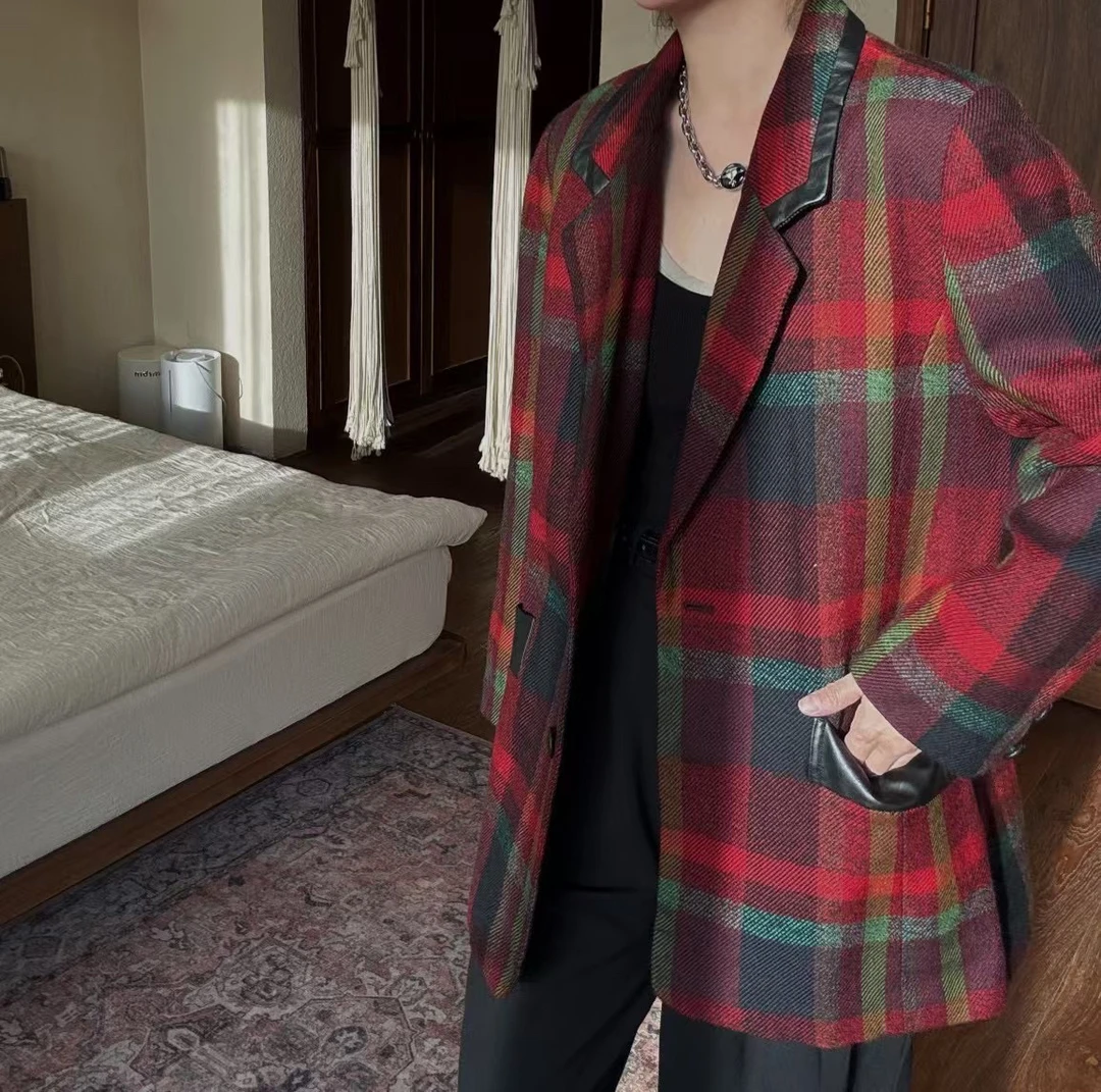 95新  红彩条纹西服