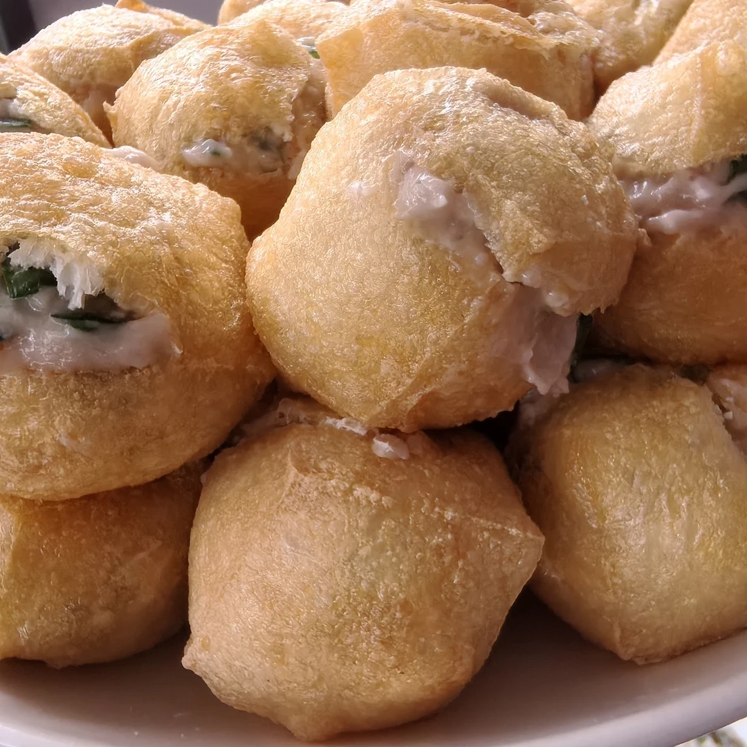 罗定特色美食罗定五花瘦肉酿油腐