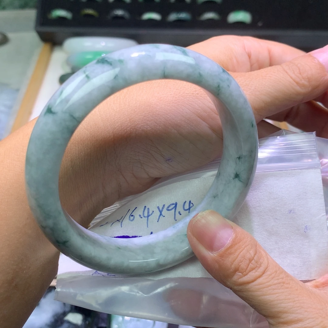 未镶嵌定制翡翠手镯62