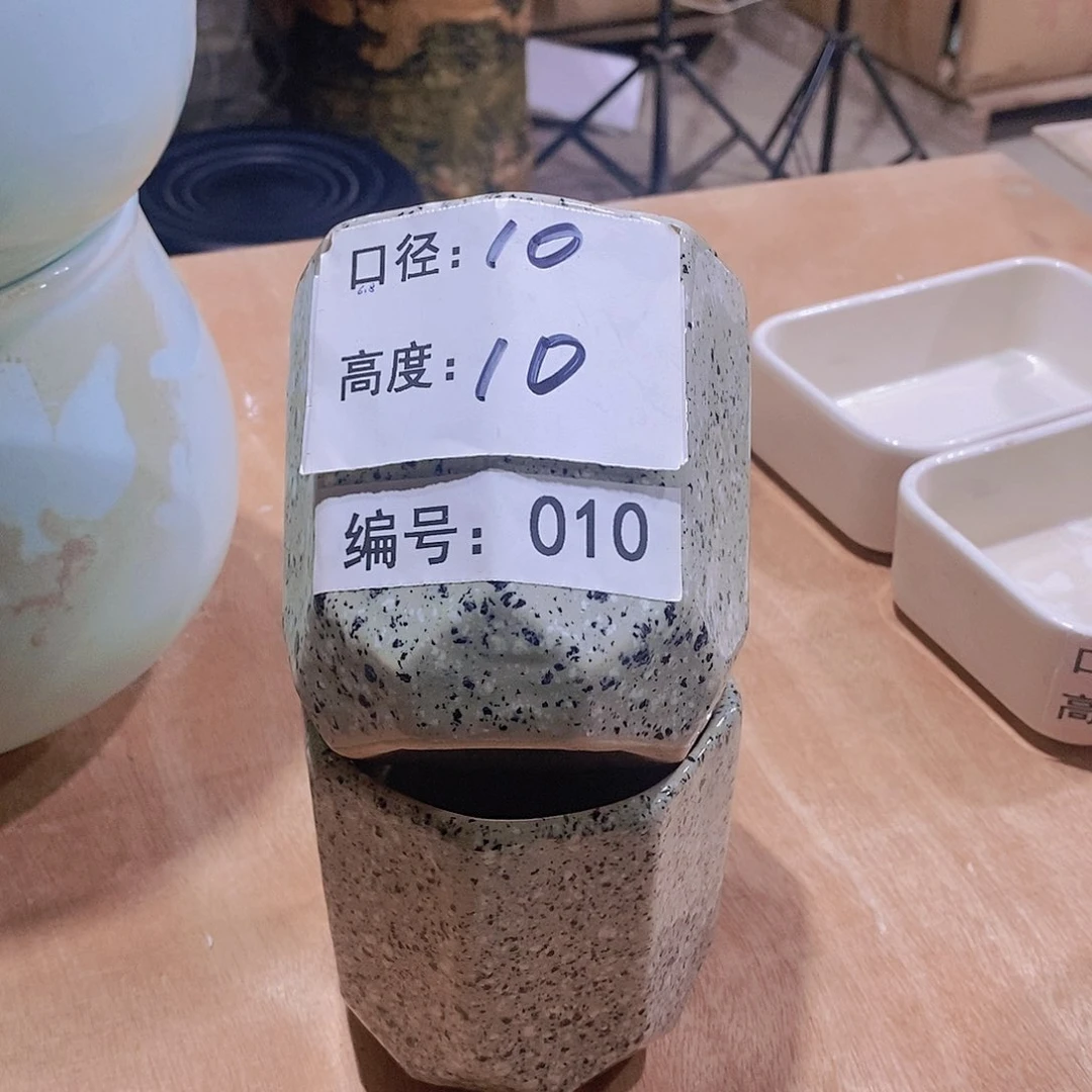 【闪购商品】红陶微瑕花盆-010-2个