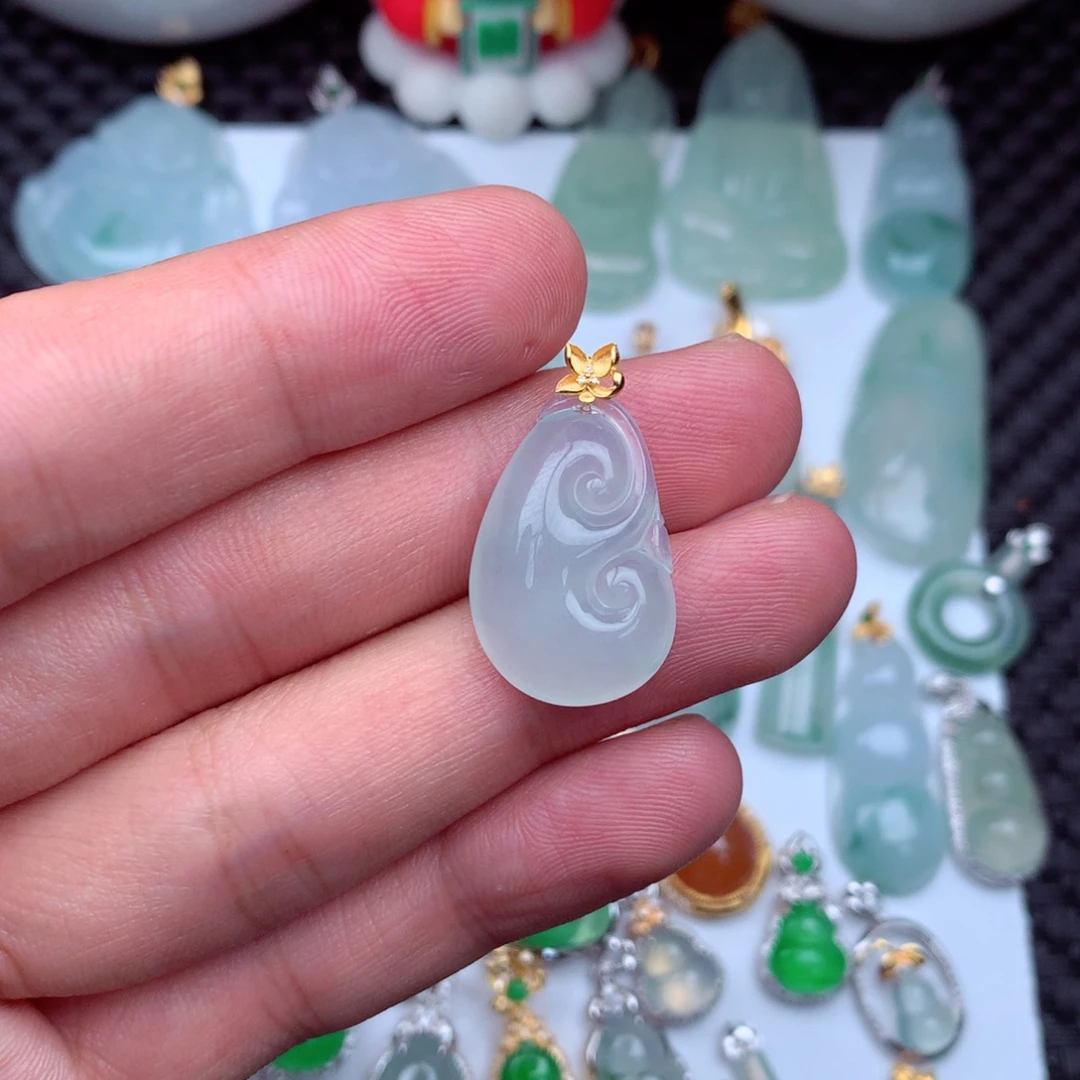 翡翠18K金镶嵌吊坠(不含链)