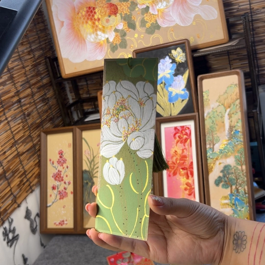 国画荷花书签手绘