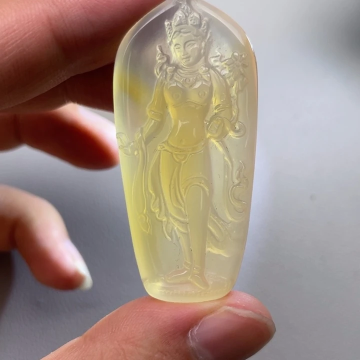 玛瑙/玉髓颈饰未镶嵌乡*