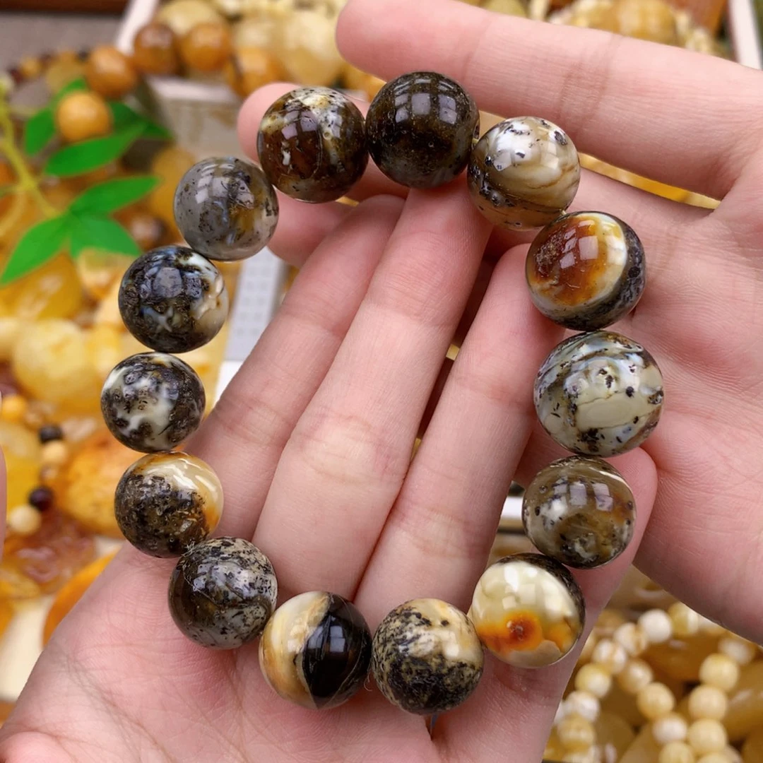 未镶嵌琥珀珠宝奇石