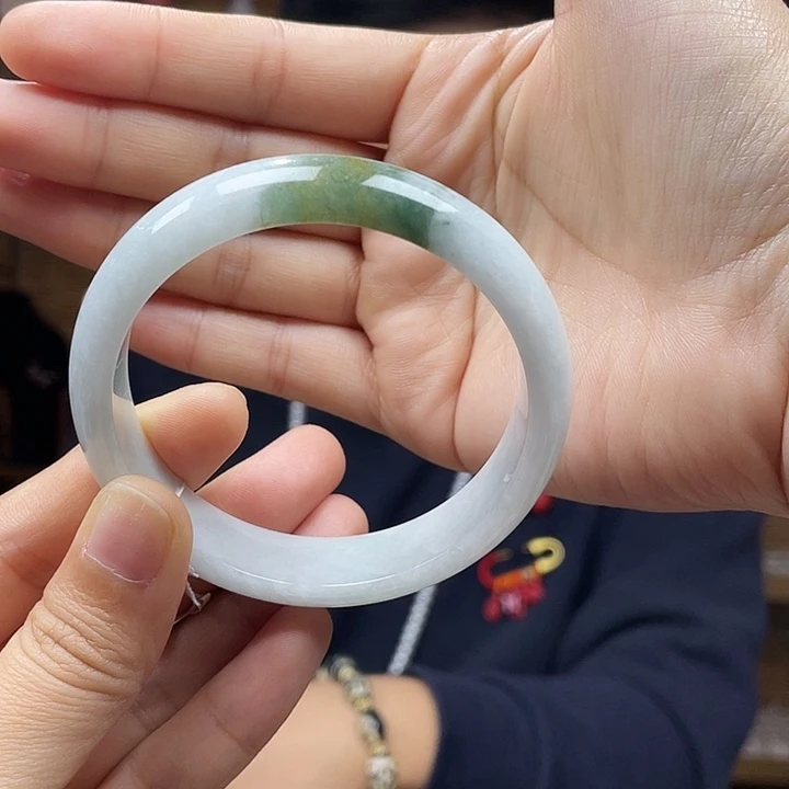 翡翠未镶嵌手镯手镯
