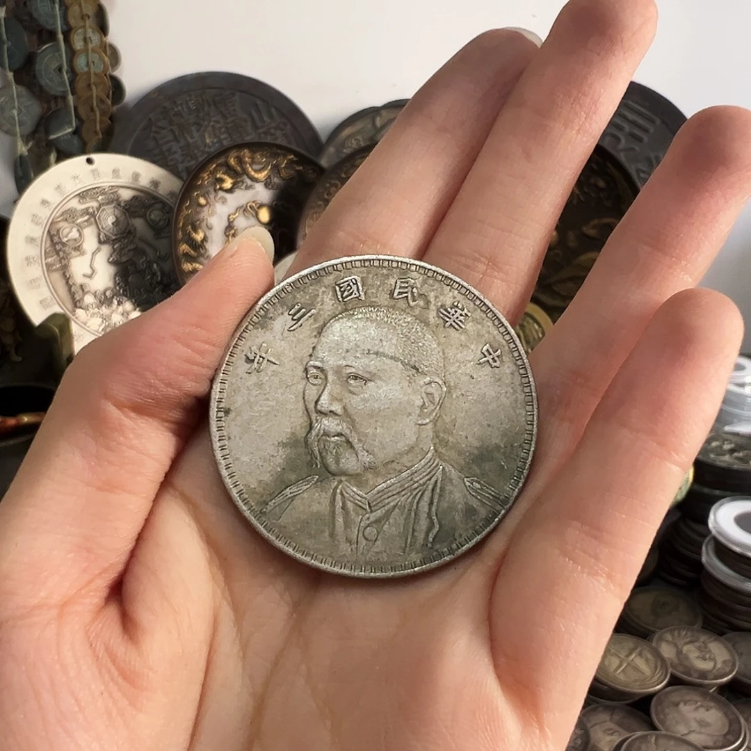 鄭***權金属复古工艺品大头