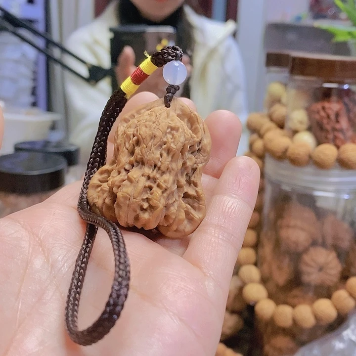 【闪购商品】文玩核桃把件或*5个葫芦挂件