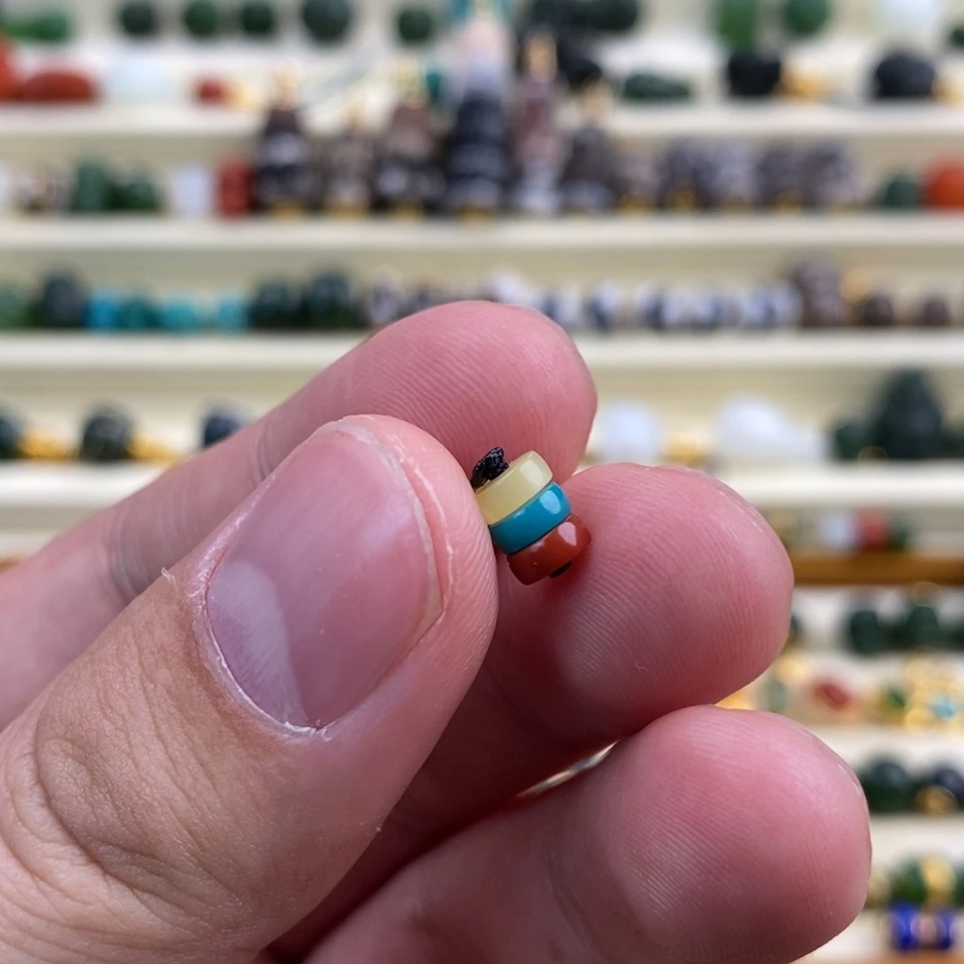 南红玛瑙颈饰未镶嵌