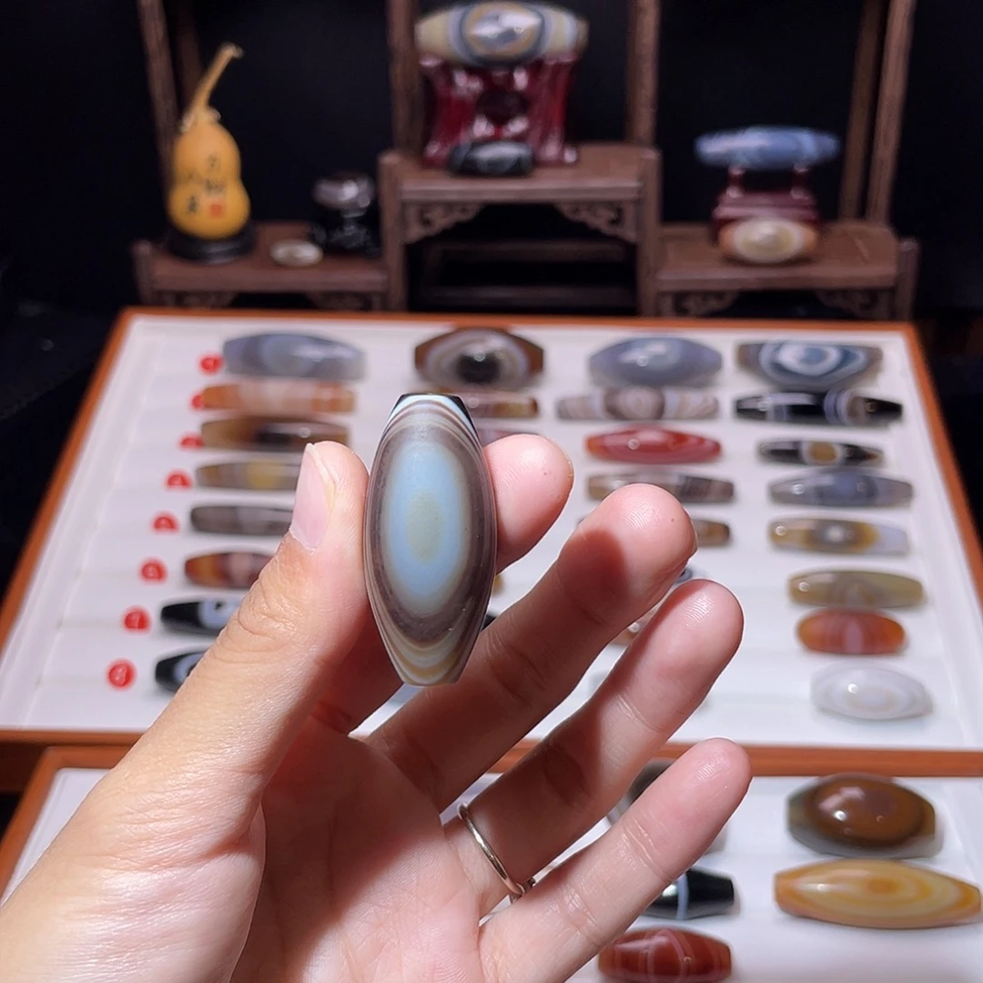 玛瑙/玉髓合金颈饰