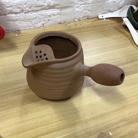 微瑕，明火，口径8高度9中号咖色，变形