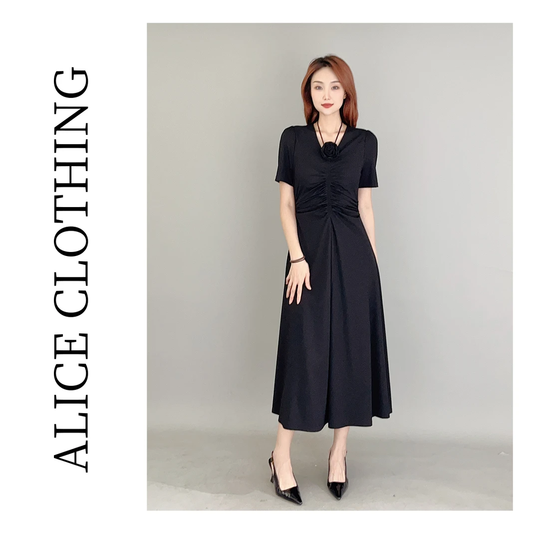 1【ALICE “夜玫瑰”连衣裙】立体捏花 褶皱显瘦 S2137550W