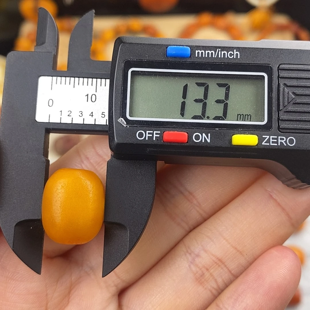 琥珀未镶嵌裸石蜜蜡