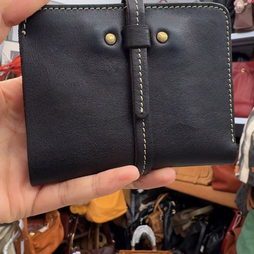 头层牛皮黑色钱包