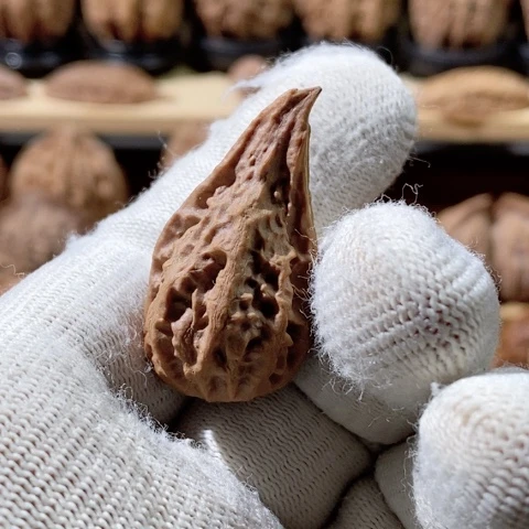 文玩核桃把件米*异型