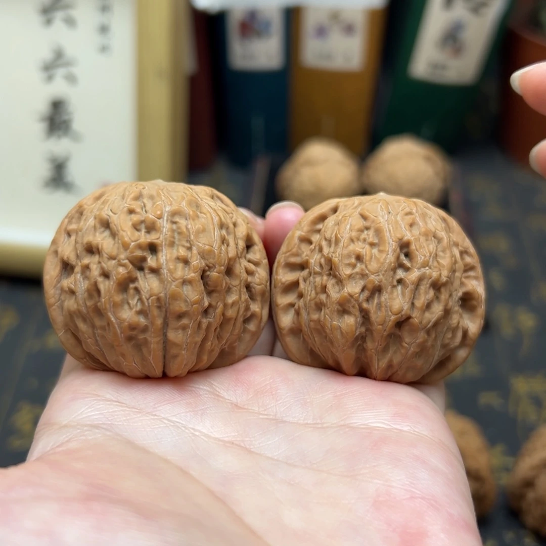 文玩核桃把件42全品铁锤