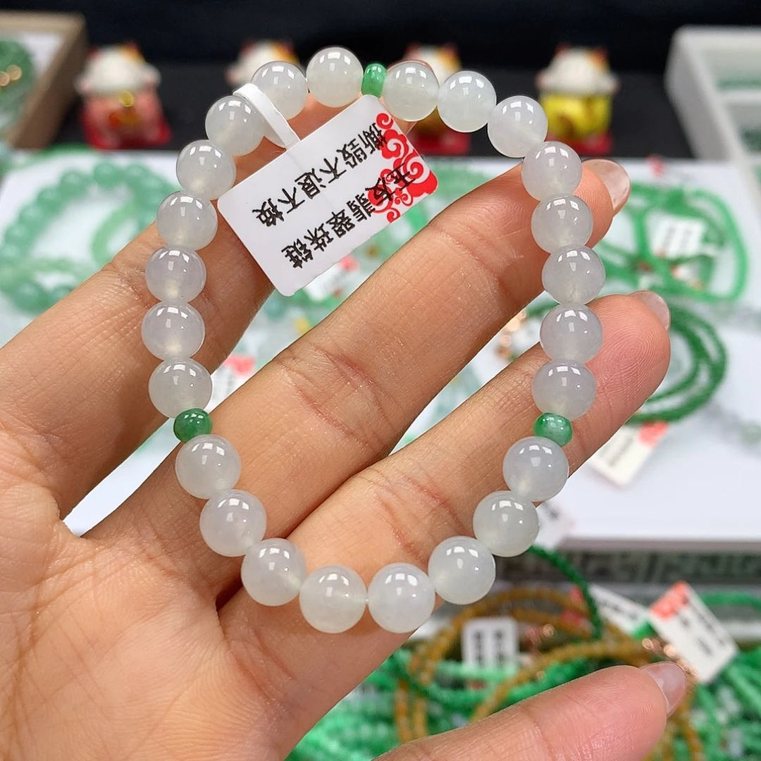 翡翠手链未镶嵌翡翠